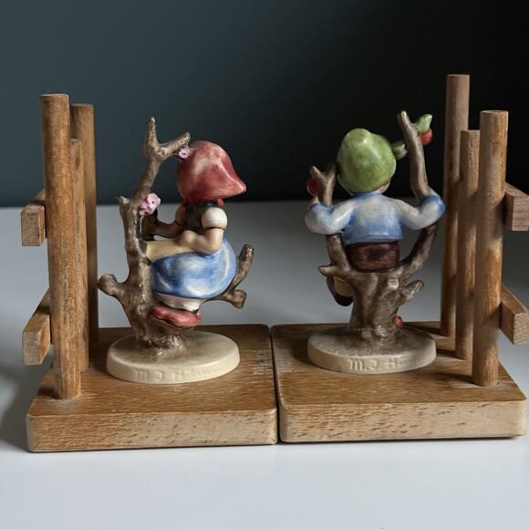 5" Apple Tree Boy & Apple Tree Girl Bookends Pair 252 1964 TMK3 Hummel Goebel C1 - Picture 4 of 15